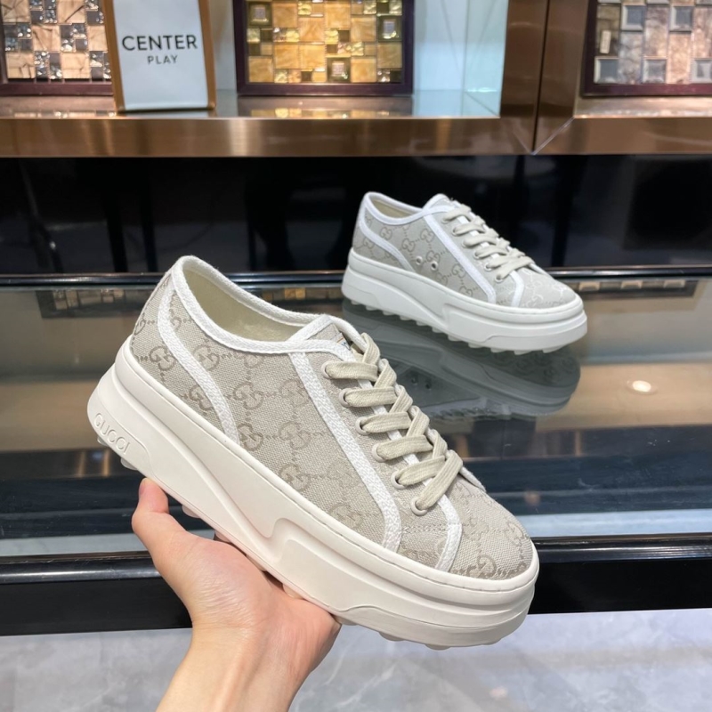 Gucci Casual Shoes